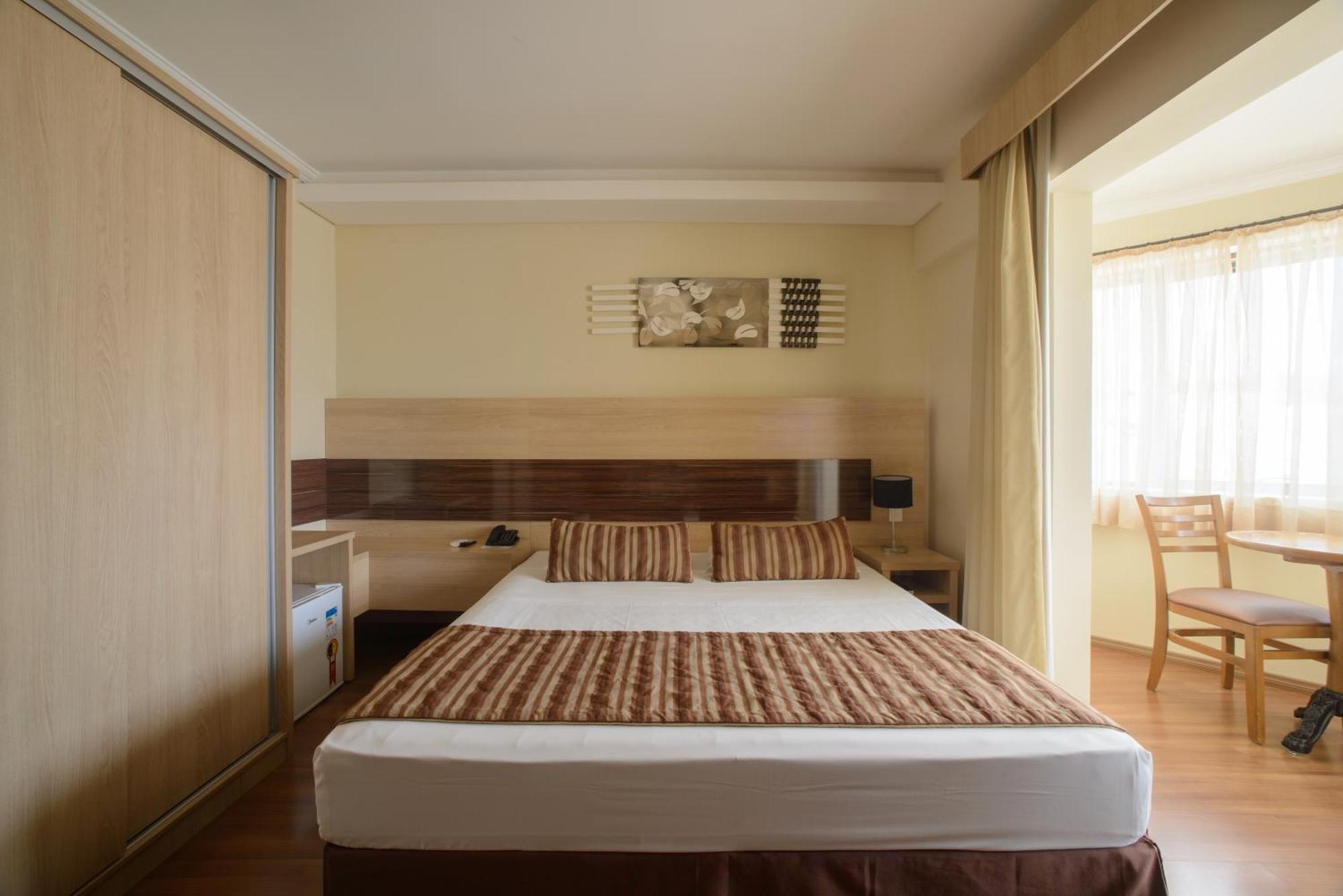 Faro Hotel 阿蒂巴亚 外观 照片