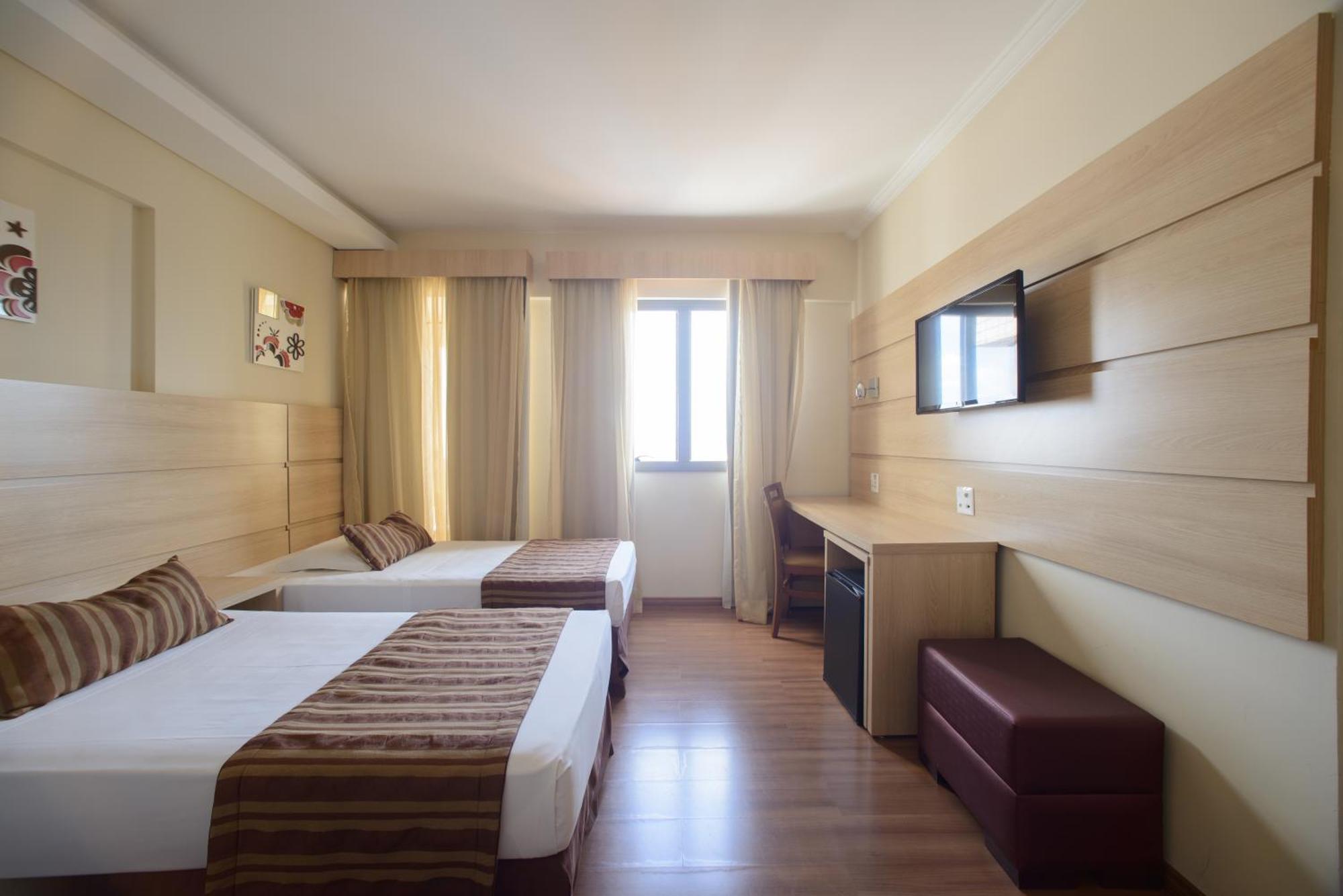 Faro Hotel 阿蒂巴亚 外观 照片